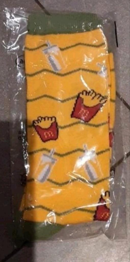 SPLINTERNIEUWE ORIGINELE LIMITED EDITION MC DONALDS SOKKEN
M, Sokken en Kniesokken, Geel, Nieuw, Overige maten