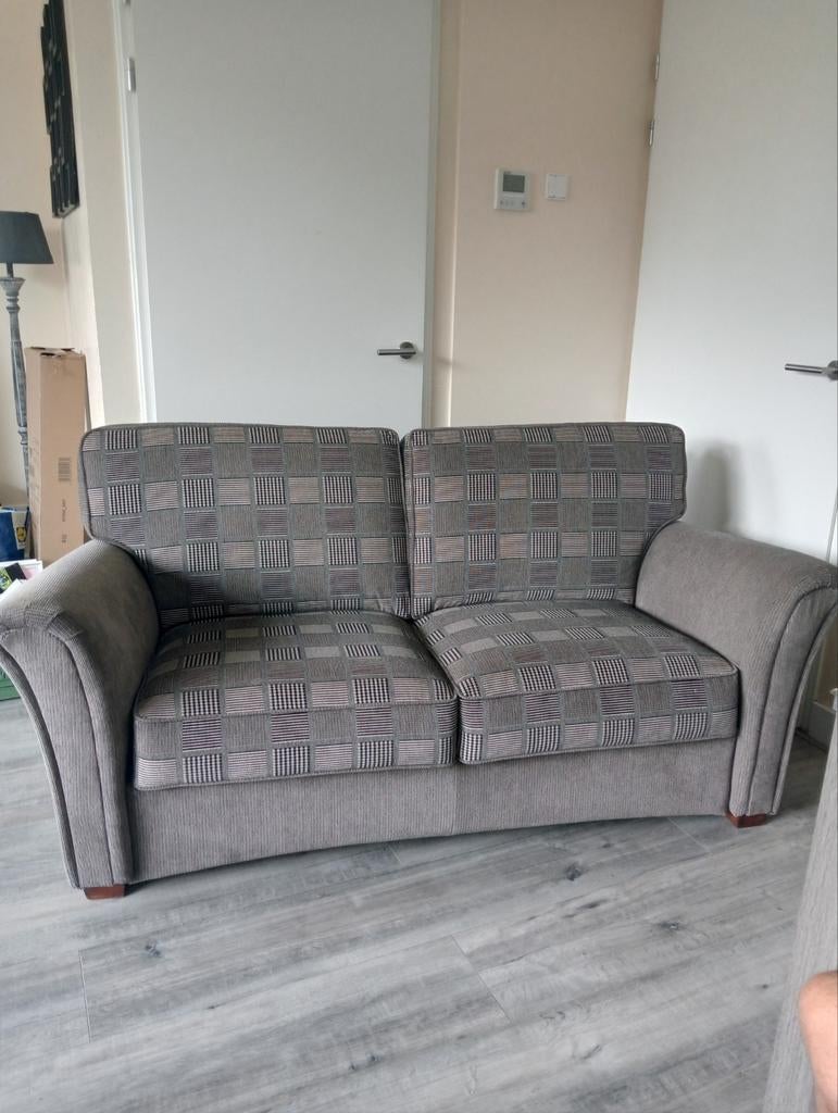 Driezitter, degelijke bank, Ophalen, 150 tot 200 cm, Driepersoons, 75 tot 100 cm