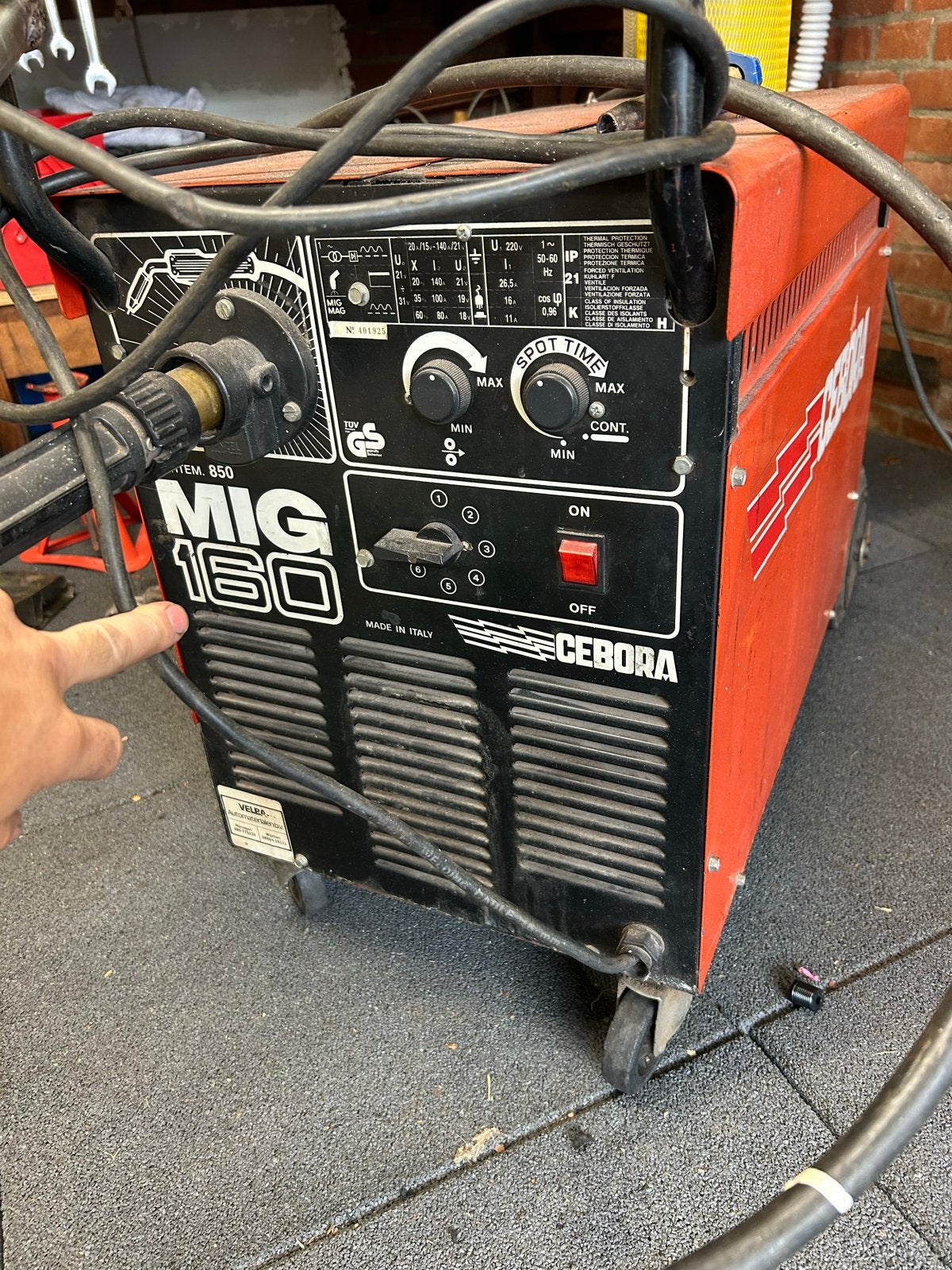 lasapparaat  220 volts, Ophalen