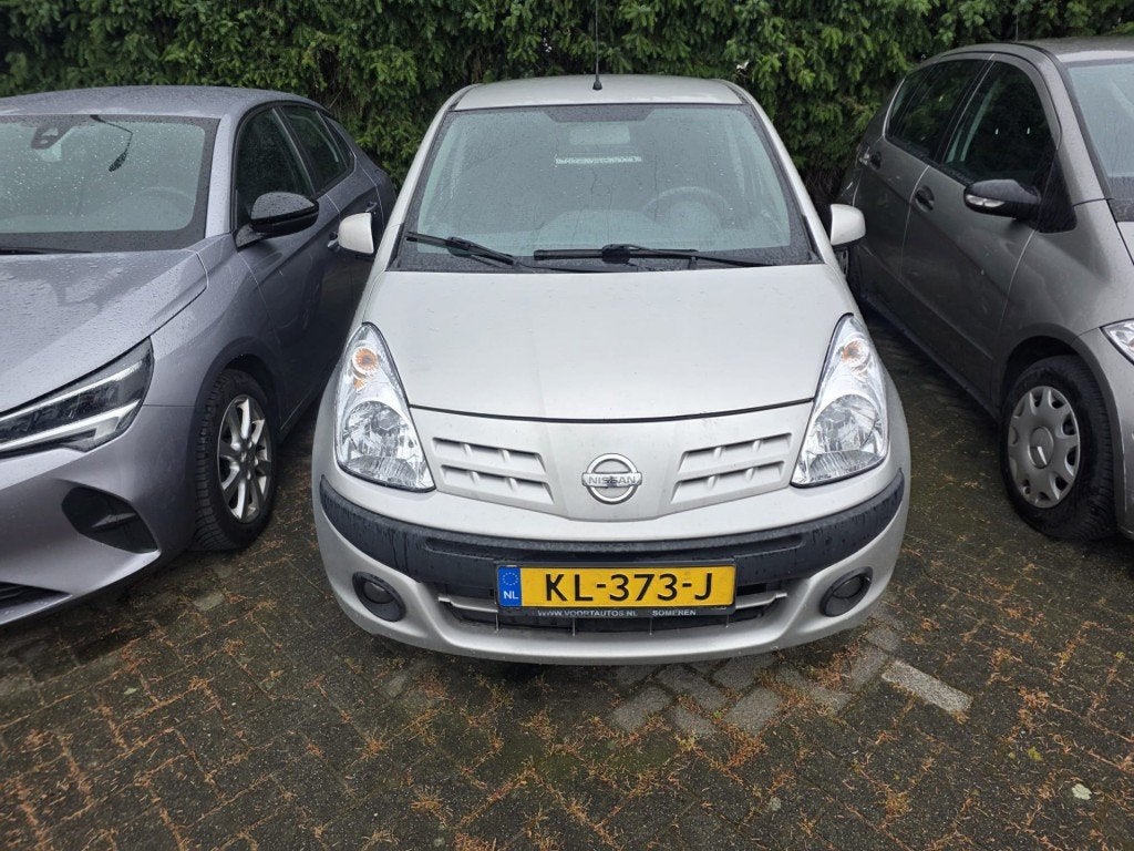 Nissan Pixo 1.0 50KW 5D 2013 Grijs | EXPORTAANBIEDING, Auto's, Voorwielaandrijving, Euro 5, Stof, 4 stoelen
