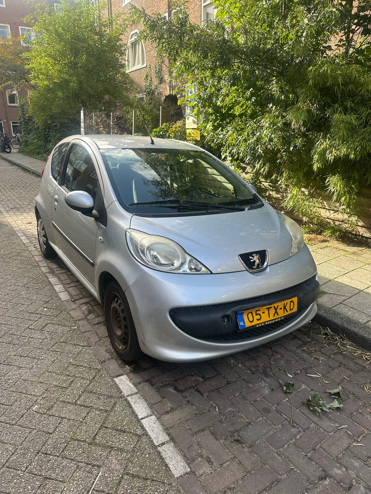 Peugeot 107 1.0 12V 3DR 2007 Grijs | NIEUWE APK OKTOBER 2027, Voorwielaandrijving, 4 stoelen, 68 pk, Origineel Nederlands