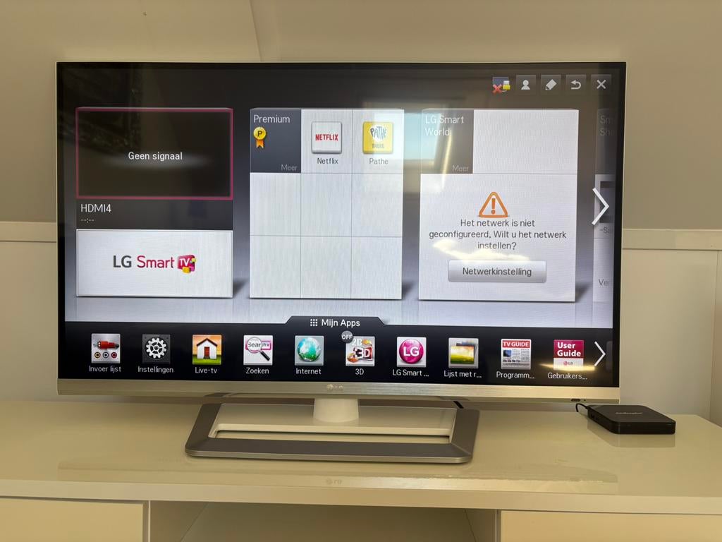 LG Smart TV full HD 42 inch Edge Cinema 3D Televisie, Ophalen, LED, 50 Hz, Zo goed als nieuw