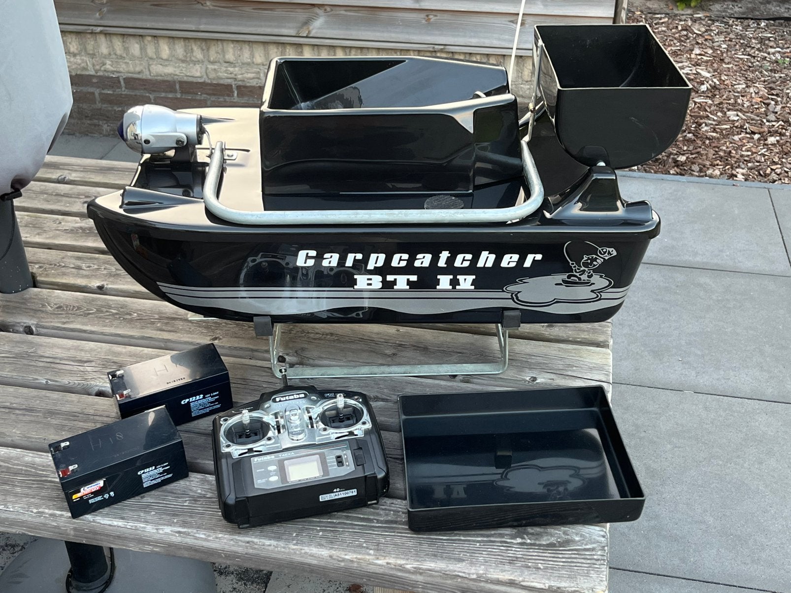 Carpcatcher voerboot + verstraler + voervijzel, Watersport en Boten, Hengelsport | Karpervissen, Ophalen, Overige typen