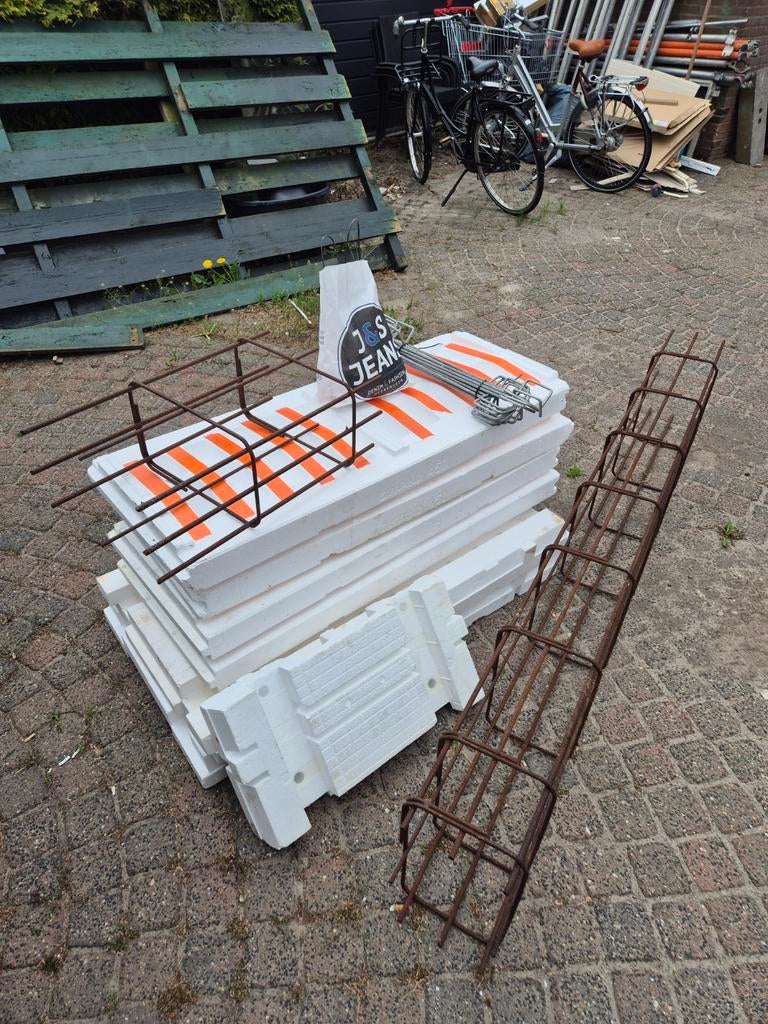 PS Bekisting 300x450mm, Doe-het-zelf en Verbouw, Zo goed als nieuw, 15 m² of meer, Piepschuim (Tempex), Ophalen