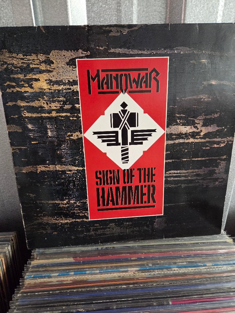 Hardrock/Metal lp MANOWAR: SIGN OF THE HAMMER, Inclusief binnenhoes, Ophalen of Verzenden, Gebruikt, 12 inch