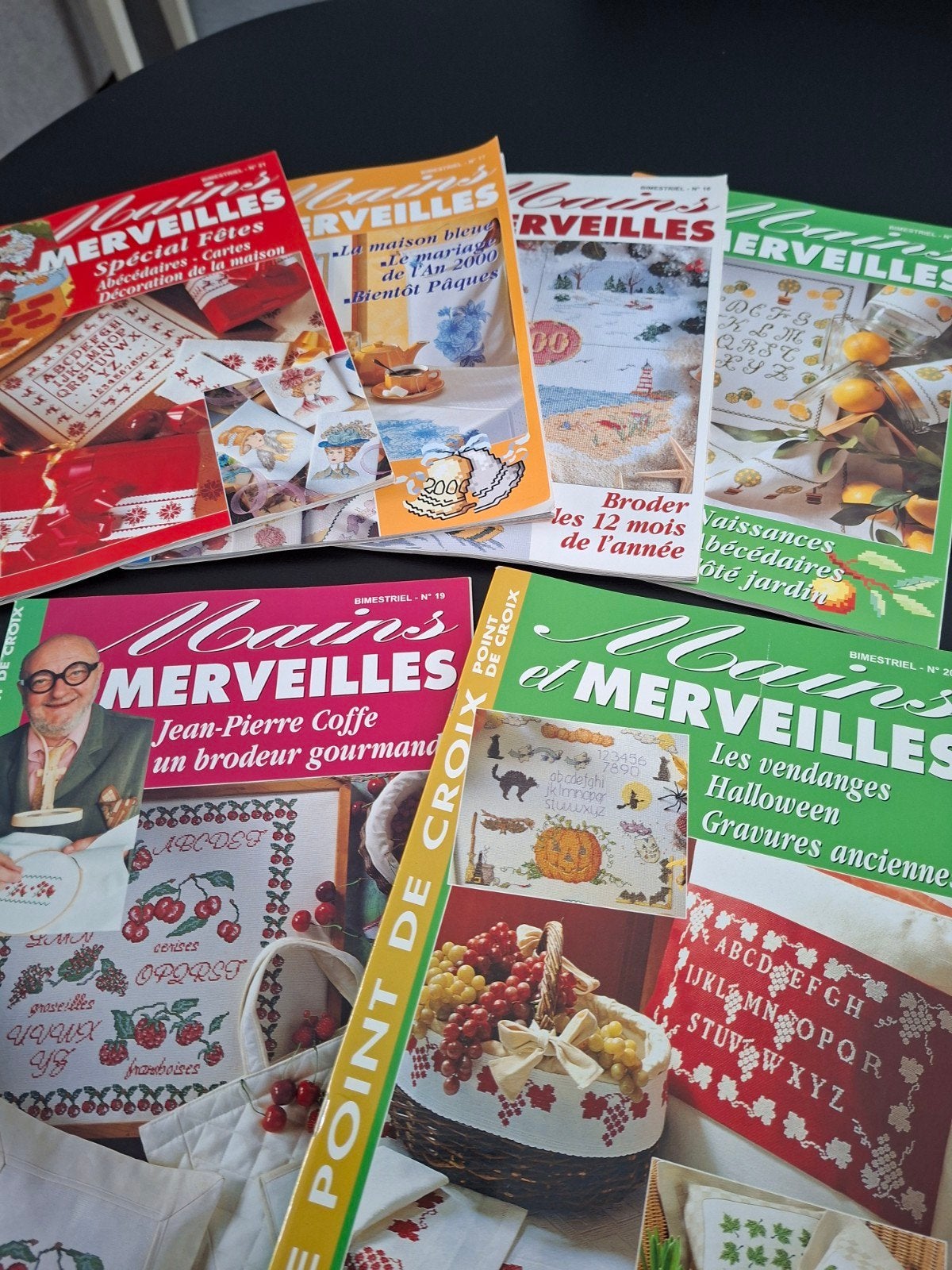 Borduurbladen en Merveilles tijdschriften - diverse edities, Hobby en Vrije tijd, Borduren en Borduurmachines, Ophalen of Verzenden