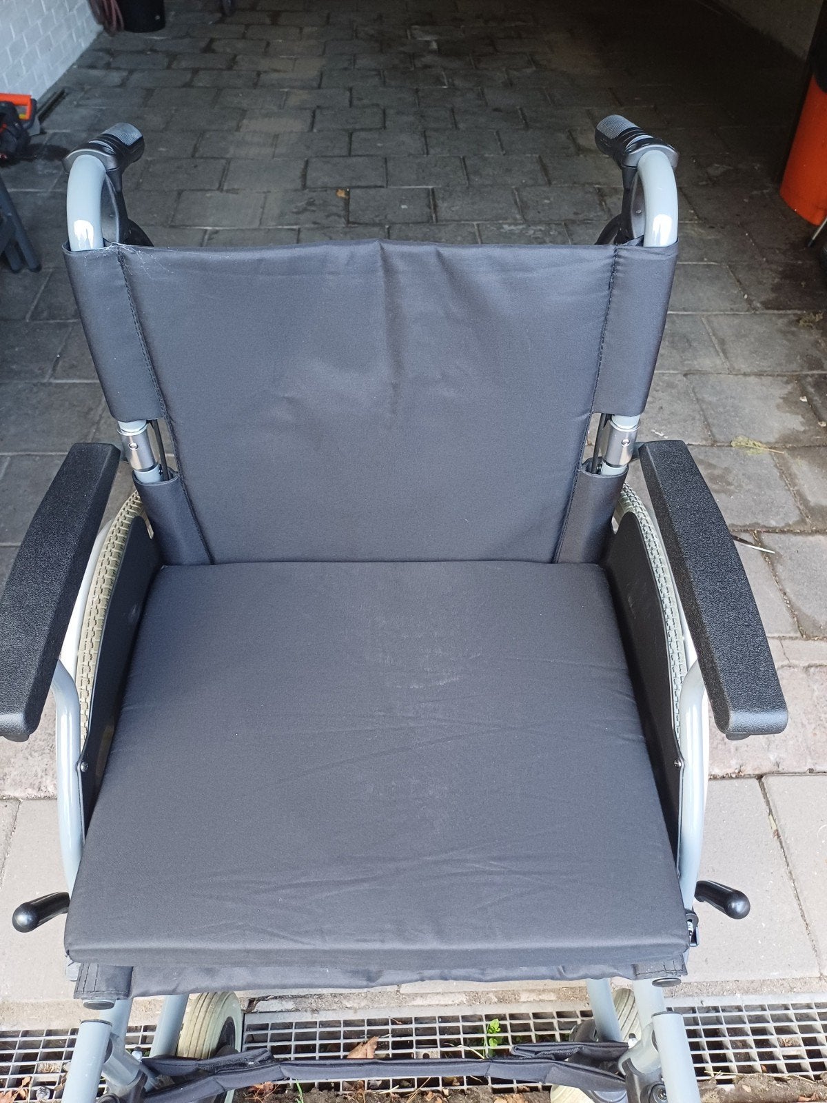 licht gewicht rolstoel, Tuin en Terras, Ophalen of Verzenden