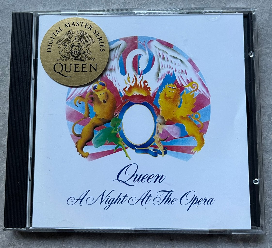 Queen - A Night At The Opera (CD rock), Rock, Ophalen of Verzenden, Zo goed als nieuw, Inclusief boekje
