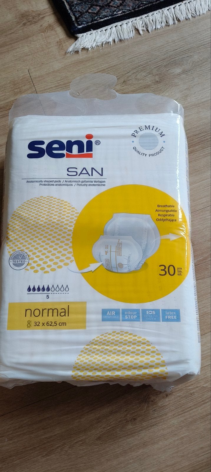 Te koop: Seni incontinentie materiaal., Diversen, Verpleegmiddelen, Ophalen, Nieuw