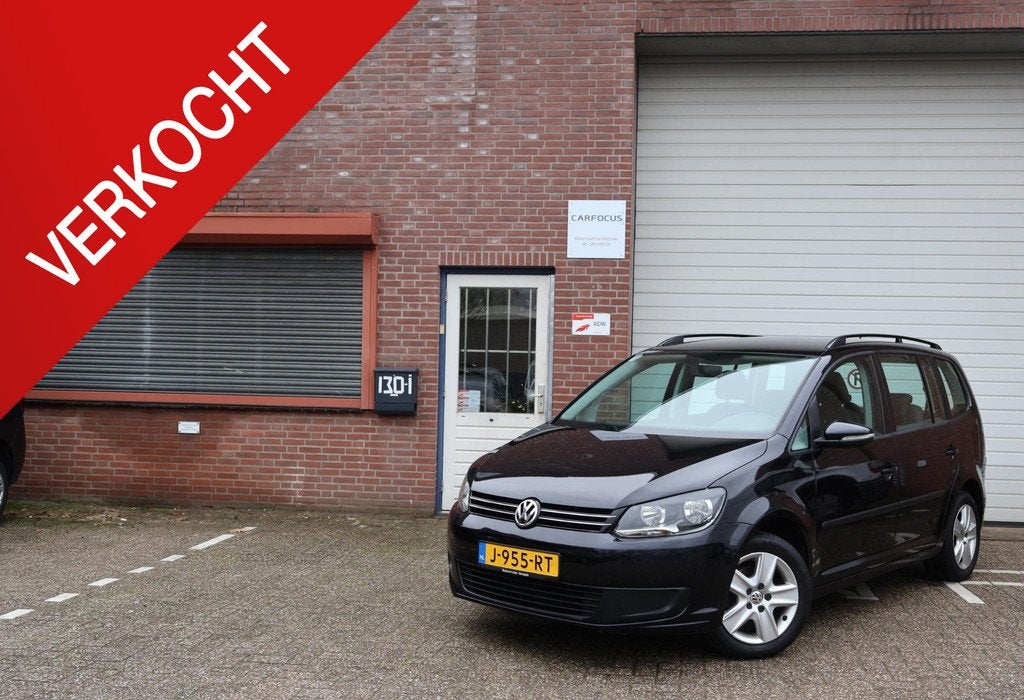 Volkswagen Touran 1.2 TSI Trendline BlueMotion Trekhaak Airc, Auto's, Volkswagen, Gebruikt, 4 cilinders, Zwart, Handgeschakeld