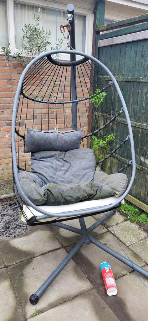 Comfortabele hangstoel met kussen - Grijs metaal, Ophalen, Gebruikt, Metaal