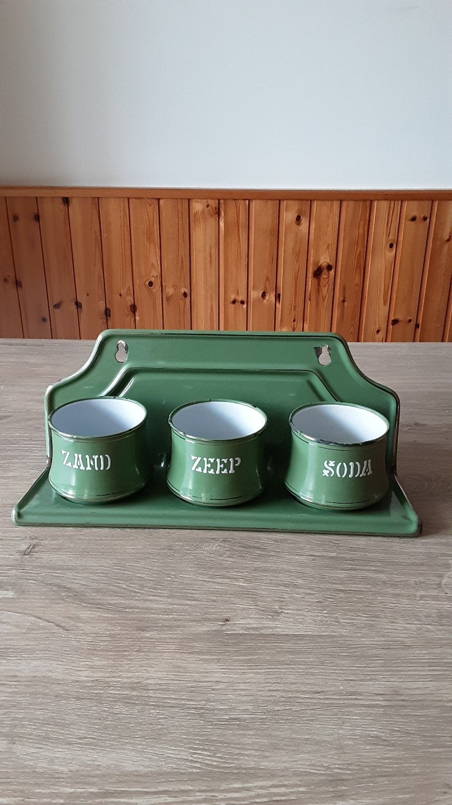 EMAILLE RESEDA GROEN ZAND ZEEP EN SODA MET REKJE., Ophalen of Verzenden