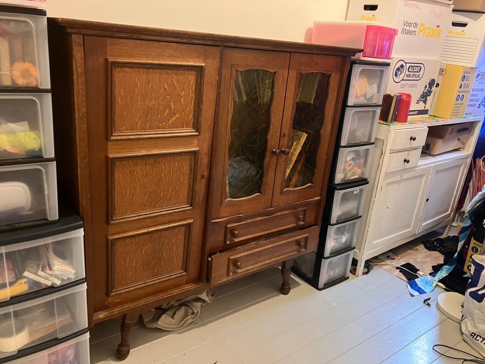 Vintage houten Buffetkastje met Glas, Ophalen, Gebruikt, 100 tot 150 cm, 100 tot 150 cm