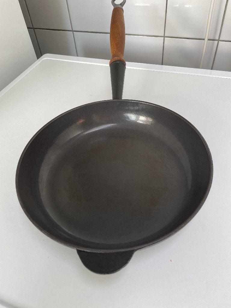 le creuset (Cousances 24 koekenpan)., Huis en Inrichting, Keuken | Potten en Pannen, Koekenpan, Afneembaar handvat, Gietijzer