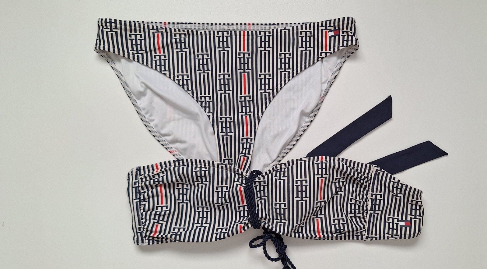 Tommy Hilfiger bikini maat M / 38, Ophalen, Maat 48/50 (M), Overige kleuren, Tommy Hilfiger
