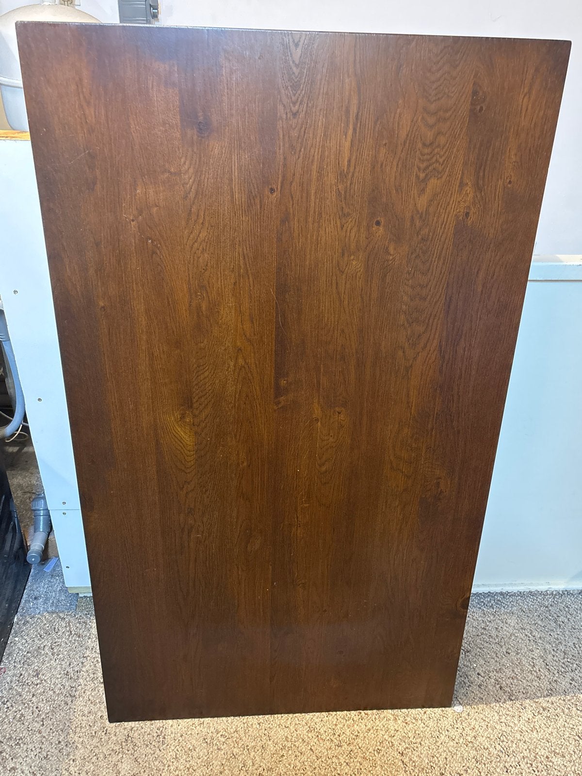 Donkerbruine eettafel met warme ondertoon en glans, Huis en Inrichting, Tafels | Eettafels, Ophalen, Gebruikt, 100 tot 150 cm