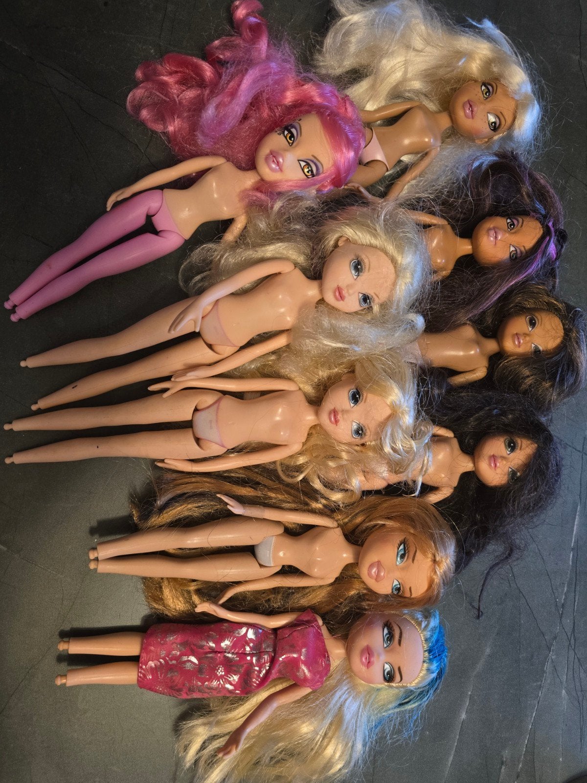 Barbie Bratz poppen en Moxie girls, Ophalen of Verzenden, Gebruikt