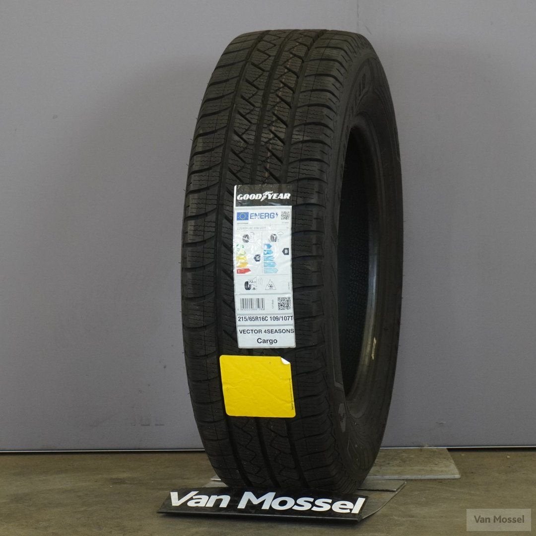 Goodyear Vector 4 Seasons Cargo 225/65/R16, -, Nieuw, Ophalen of Verzenden, All Season