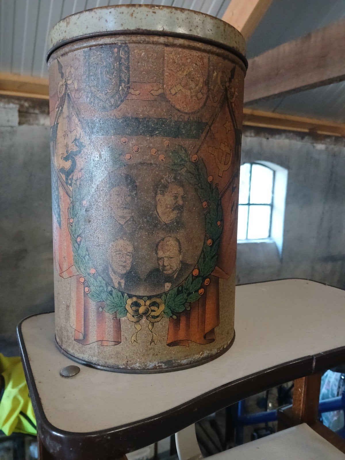 bus uit 1945, Ophalen of Verzenden, Overige soorten, Nederland, Kunstobject
