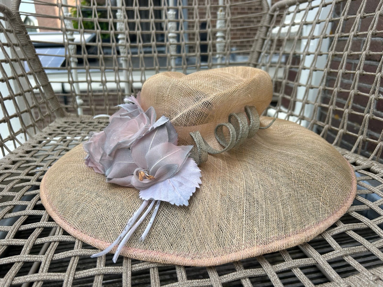 Elegante Bronté Amsterdam hoed, Ophalen of Verzenden, Gedragen, One size fits all, Hoed