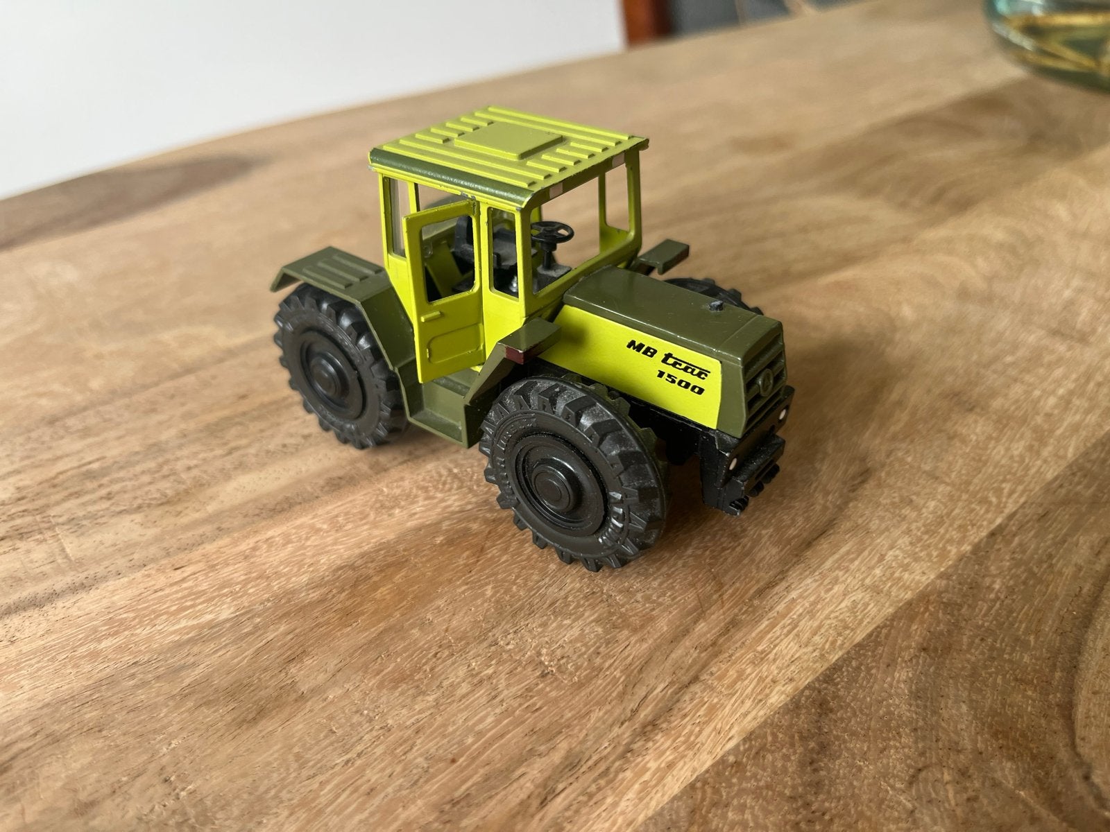 Conrad modell 5016 - Mercedes-Benz MB Trac 1500, Ophalen of Verzenden, Zo goed als nieuw, Tractor of Landbouw