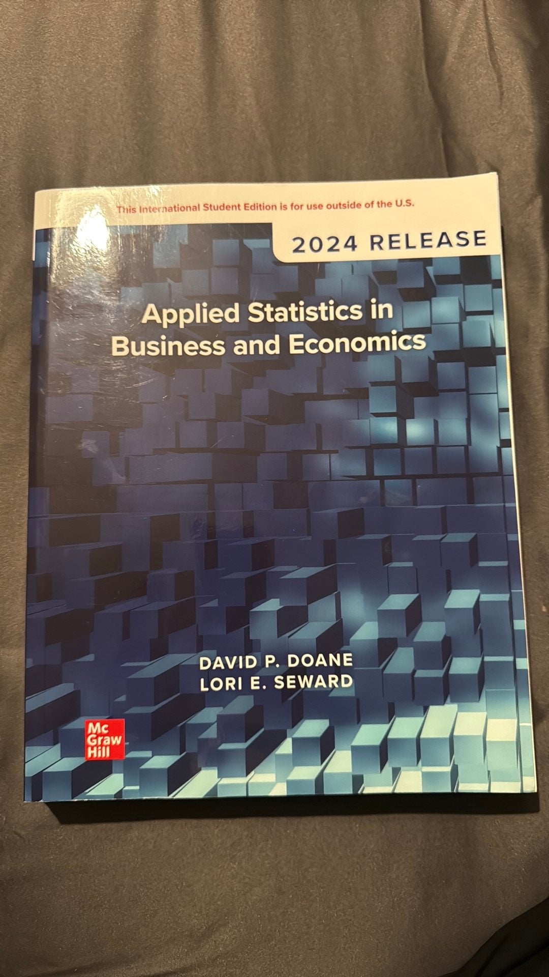 Applied statistics in Business and Economics 2024 release, Verzenden, Beta, WO