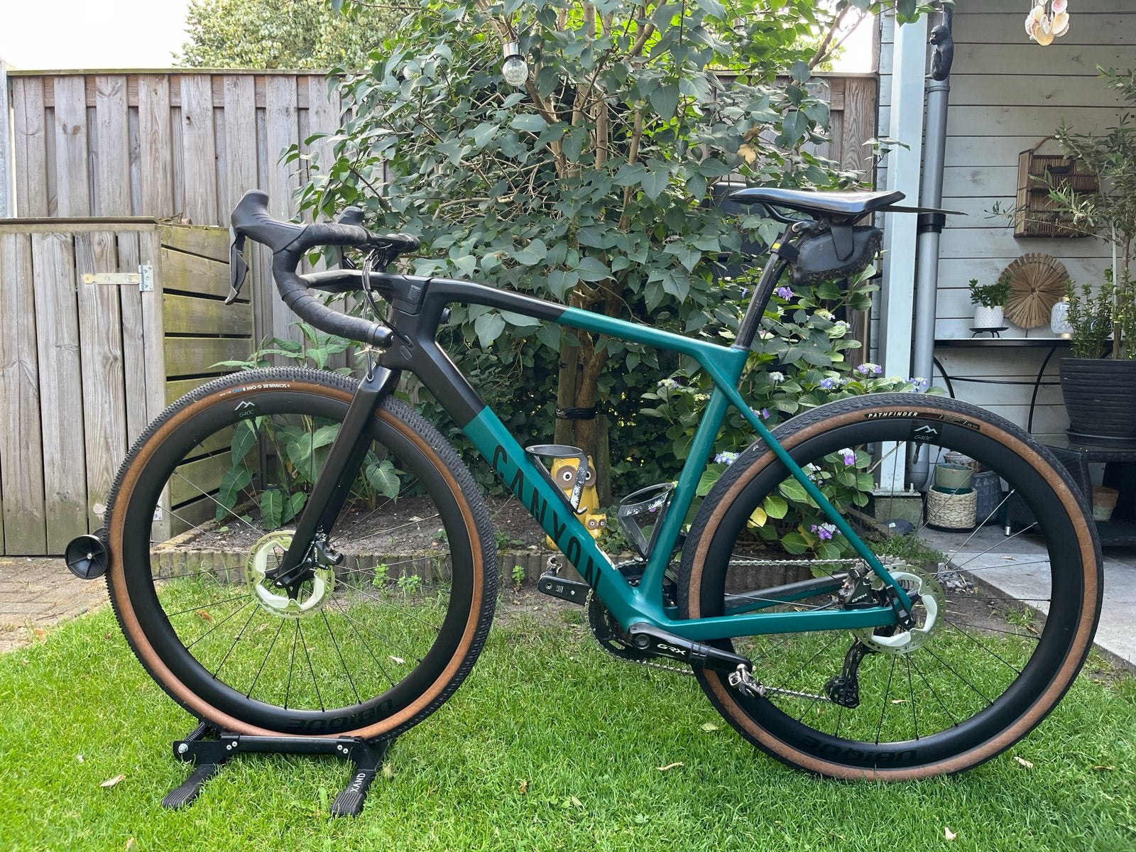 Canyon Grail CF SL 8 Di2 met nieuwe Ubique G40C wielset, 28 inch, Gebruikt, Carbon, Meer dan 20 versnellingen