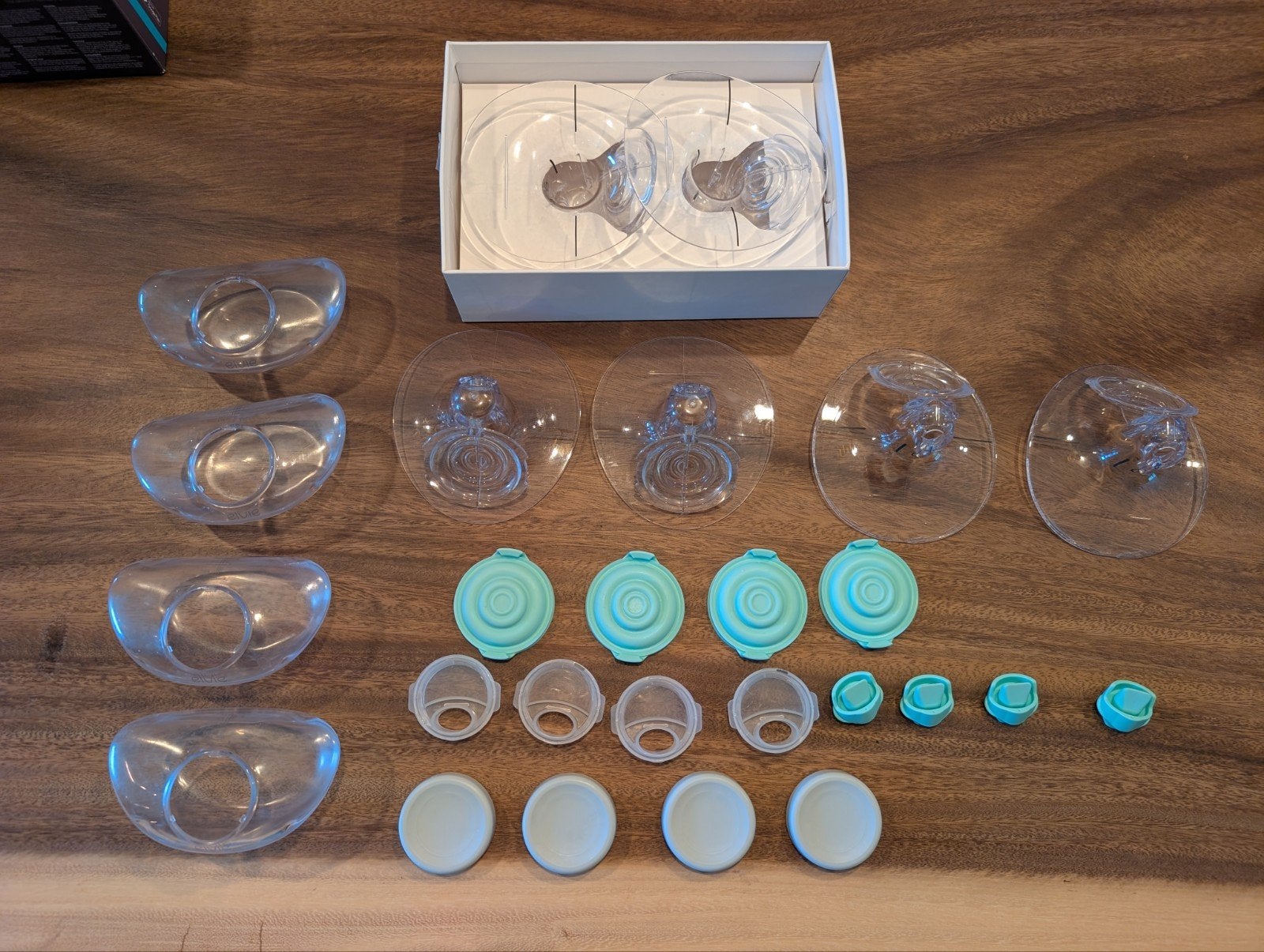 Foto 4 van Elvie Pump Dubbele Elektrische Borstkolf + Accessoires