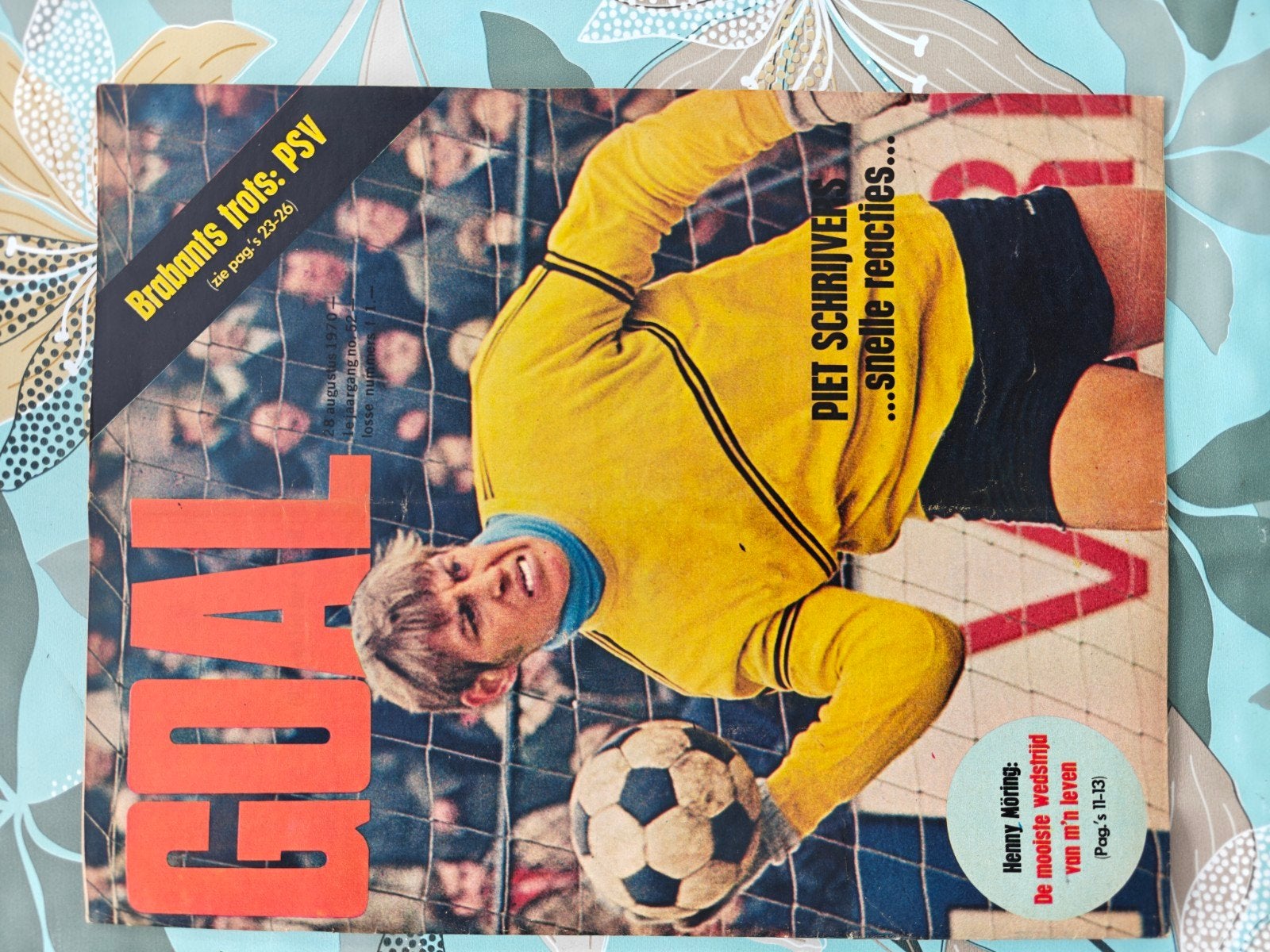 Goal! Voetbaltijdschriften uit 1970-1971 (16 stuks), Ophalen of Verzenden, Gelezen, Sport en Vrije tijd