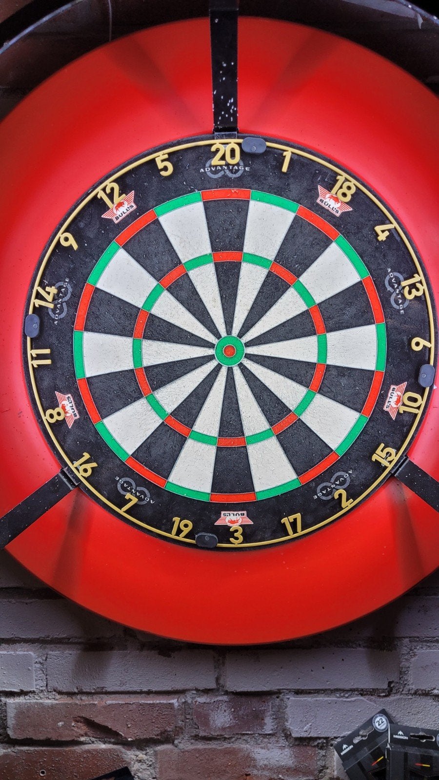 Dartbord zgan, Sport en Fitness, Darts, Ophalen of Verzenden, Zo goed als nieuw, Dartbord