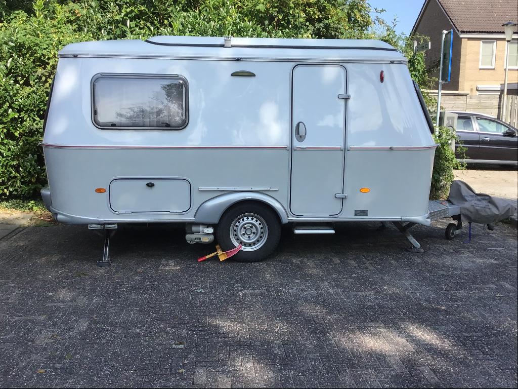 ERIBA triton touring 418, Caravans en Kamperen, Caravans, 750 - 1000 kg, Particulier, 4 tot 5 meter, Eriba