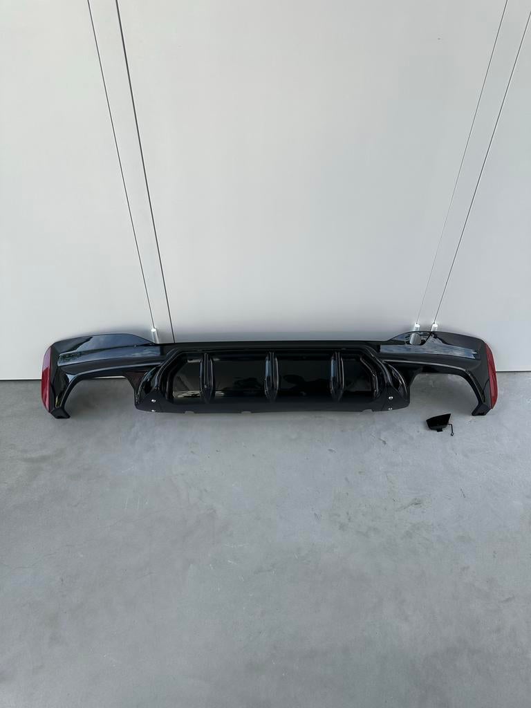 Diffuser BMW G30/G31 M5-look Glanzend Zwart LCI, Nieuw, Ophalen of Verzenden, Achter, Bumper
