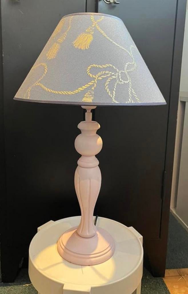 Vintage pastelkleurige lampenvoet met evt lampenkap NIEUW, Huis en Inrichting, Lampen | Tafellampen, Zo goed als nieuw, Minder dan 50 cm