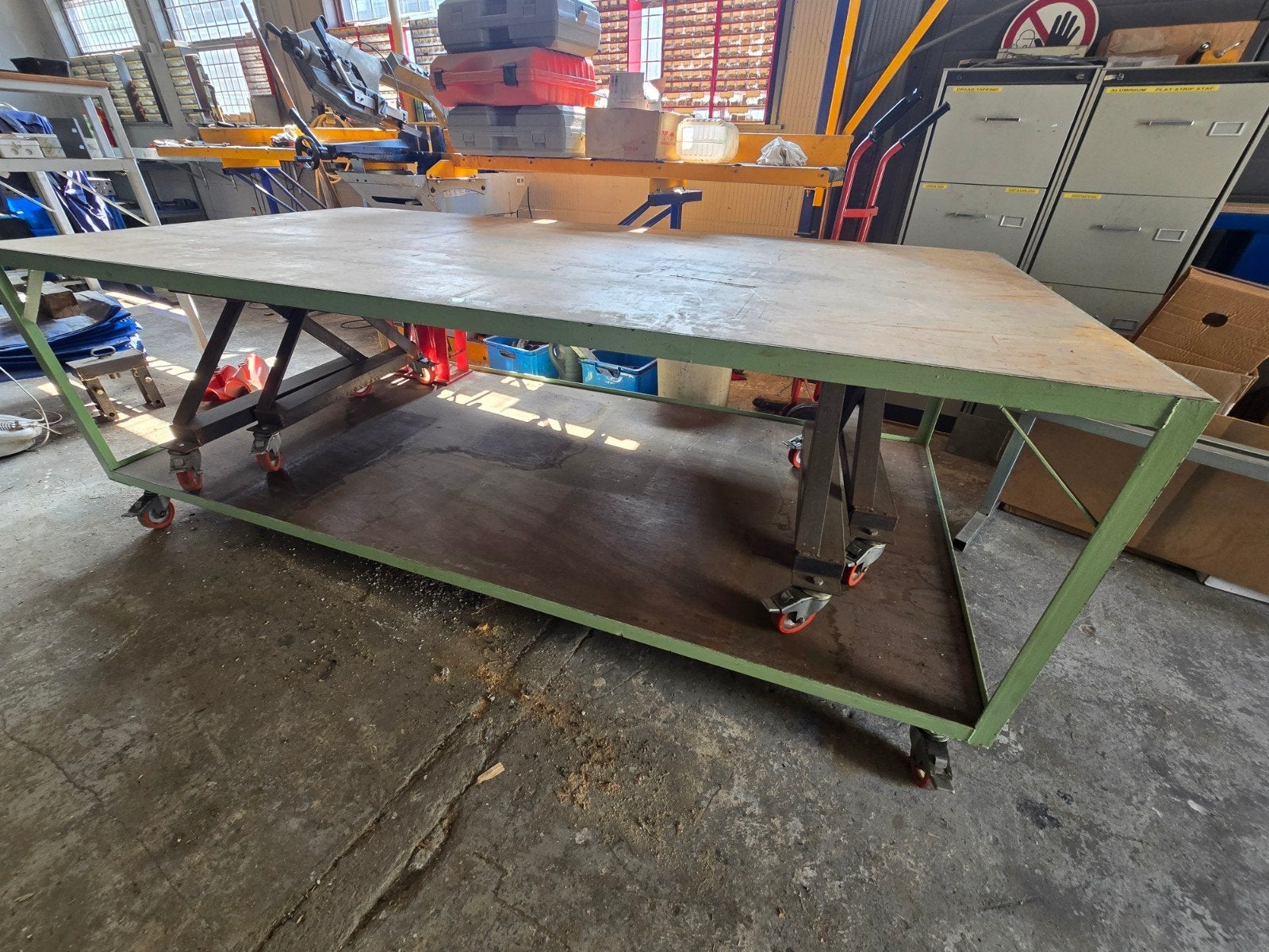 Werktafel 4"x8". Inpaktafel 2450x1230x860., Ophalen, Gebruikt