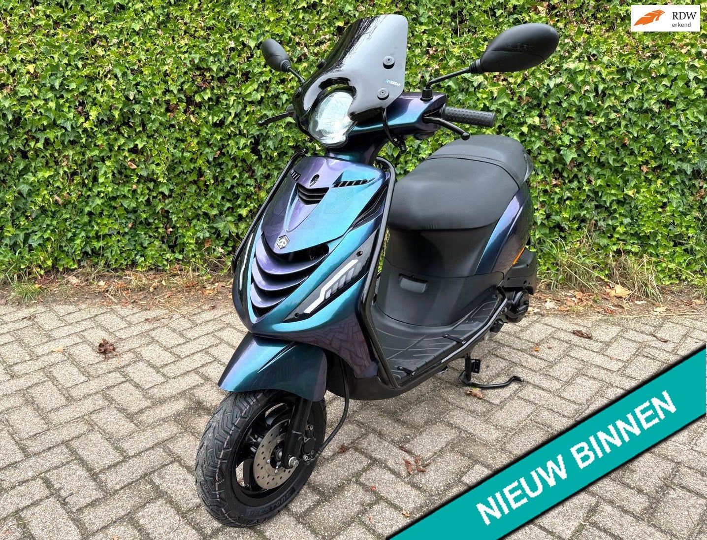 Piaggio Zip 45km Glans Cameleon Alpha LED BETAAL met in3, Zip, P, P
p  p, NL, Benzine