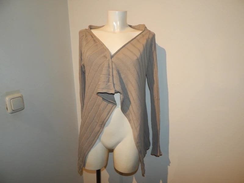 Sarah Pacini vest breisel openingen onderkant One Size, Kleding | Dames, Verzenden, Sarah Pacini, Beige, Maat 46/48 (XL) of groter