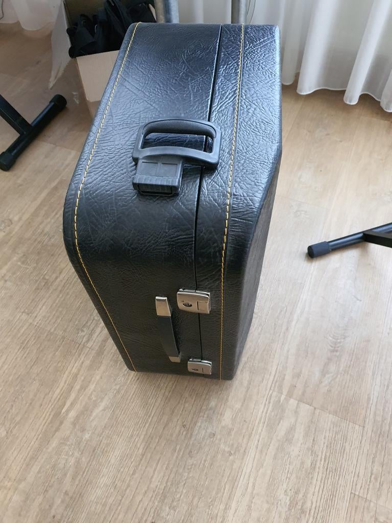 Hohner Verdi IV., Ophalen, Zo goed als nieuw, Hard kunststof, 70 cm of meer