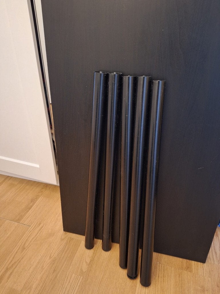 GRATIS IKEA bureau zwartbruin, 200x60cm, ronde poten, Zwart, Ophalen of Verzenden, Zo goed als nieuw, IKEA