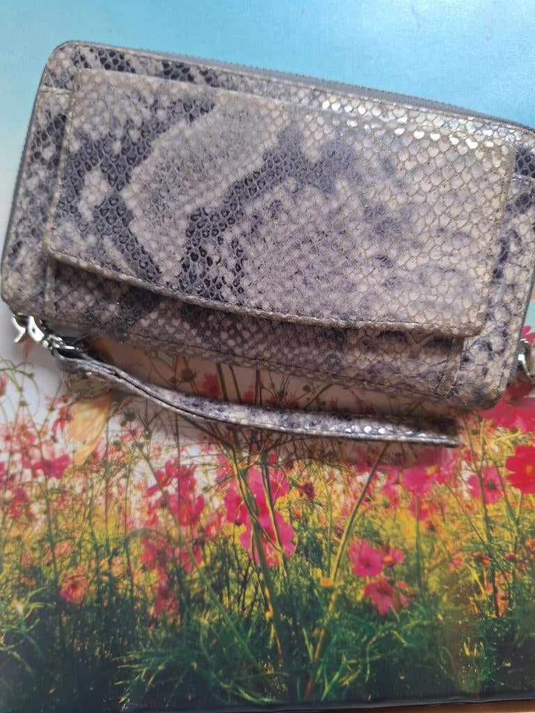 Lou Lou portemonnee met slangenprint, Sieraden, Tassen en Uiterlijk, Portemonnees, Ophalen of Verzenden, Gebruikt, Grijs, Overige merken