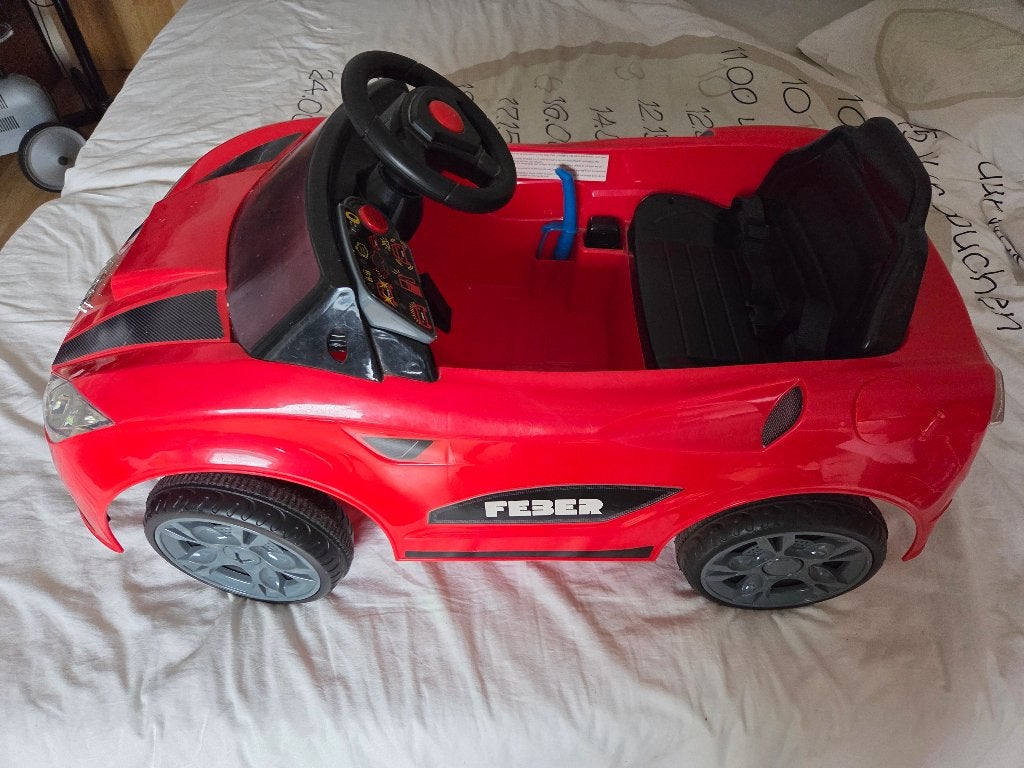 Feber elektrische kinderauto, Ophalen, Gebruikt