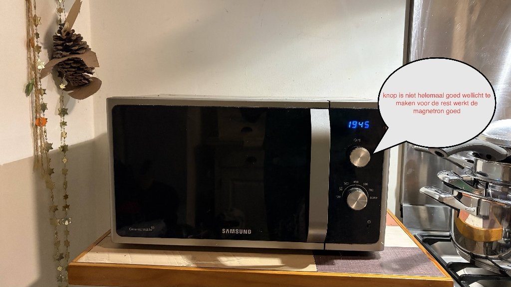 Samsung Magnetron met defecte knop (eenvoudig te repareren), Witgoed en Apparatuur, Gebruikt, Ophalen of Verzenden, Magnetron