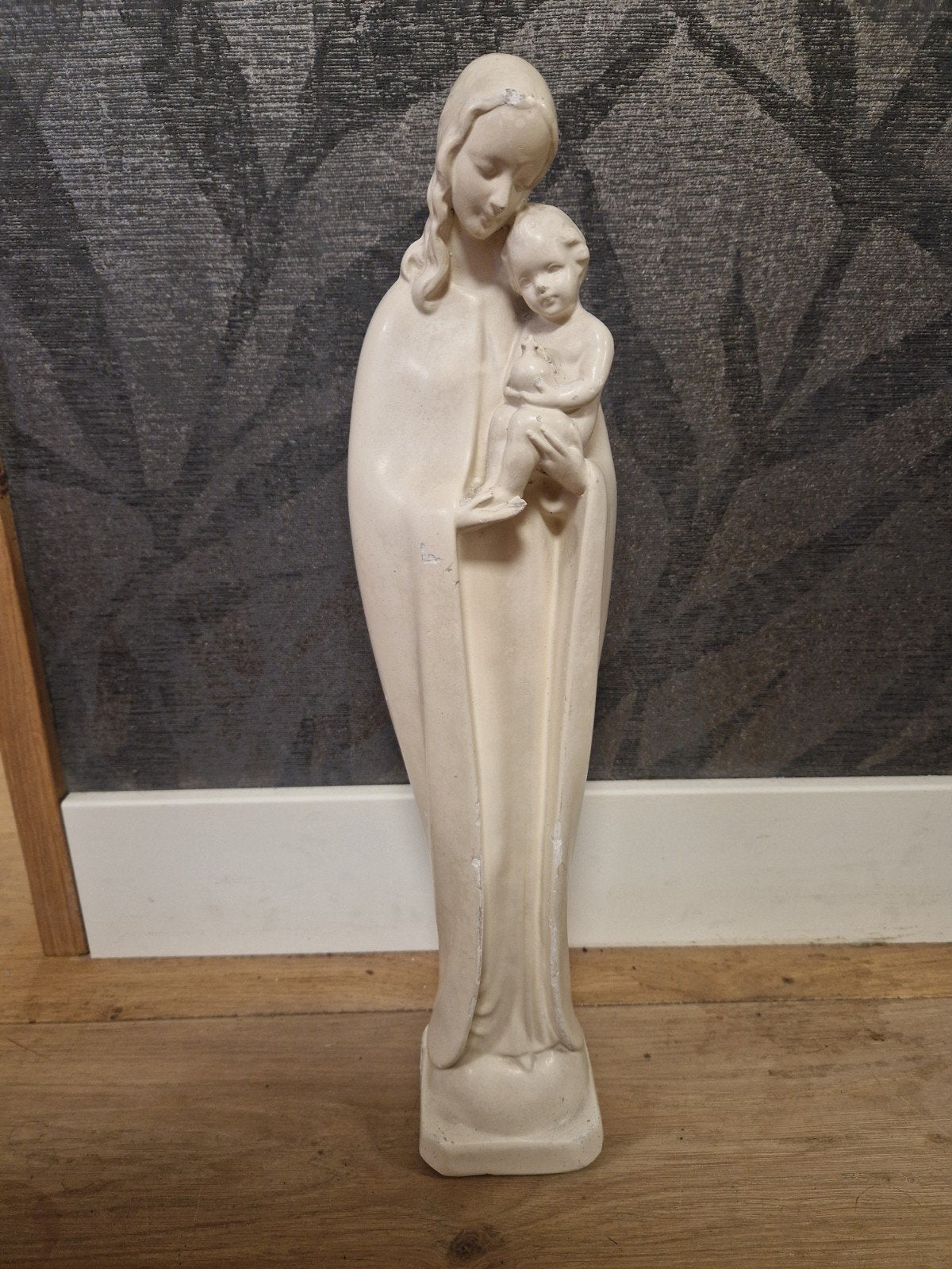 Vintage Mariabeeld met kind - Religieus beeld, Ophalen of Verzenden, Steen of Keramiek, Beeld, Beige