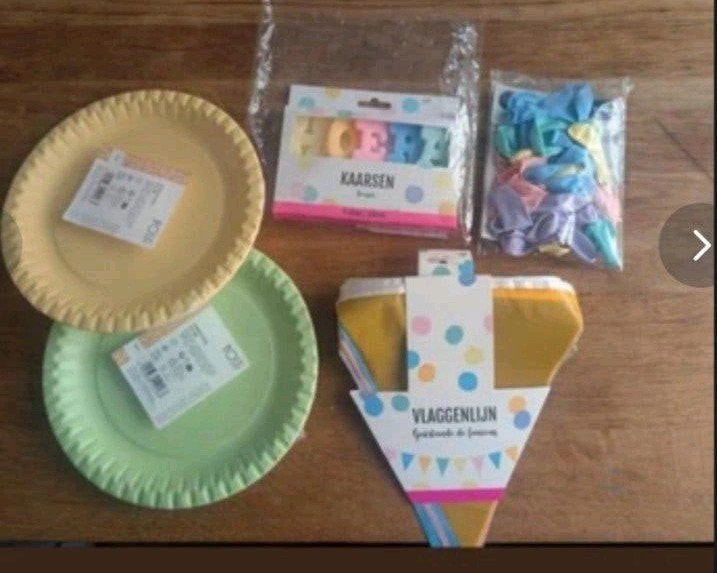 Verjaardagspakket: Ballonnen, Slingers, Kaarsen & Borden, Hobby en Vrije tijd, Ophalen of Verzenden, Nieuw, Feestartikel, Verjaardag
