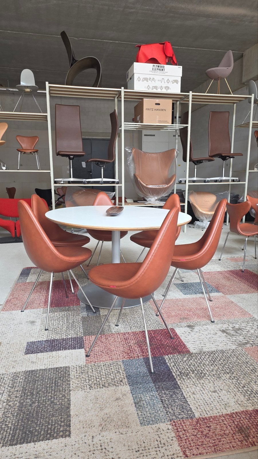 Arne Jacobsen Drop Chair Fritz Hansen Cognac Leer, Bruin, Leer, Ophalen of Verzenden, Zo goed als nieuw