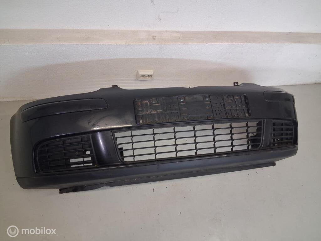 Voorbumper Vw Golf V 1.4 TSI ('03-'08) 1K0807221, Gebruikt, Ophalen of Verzenden, Bumper, Volkswagen