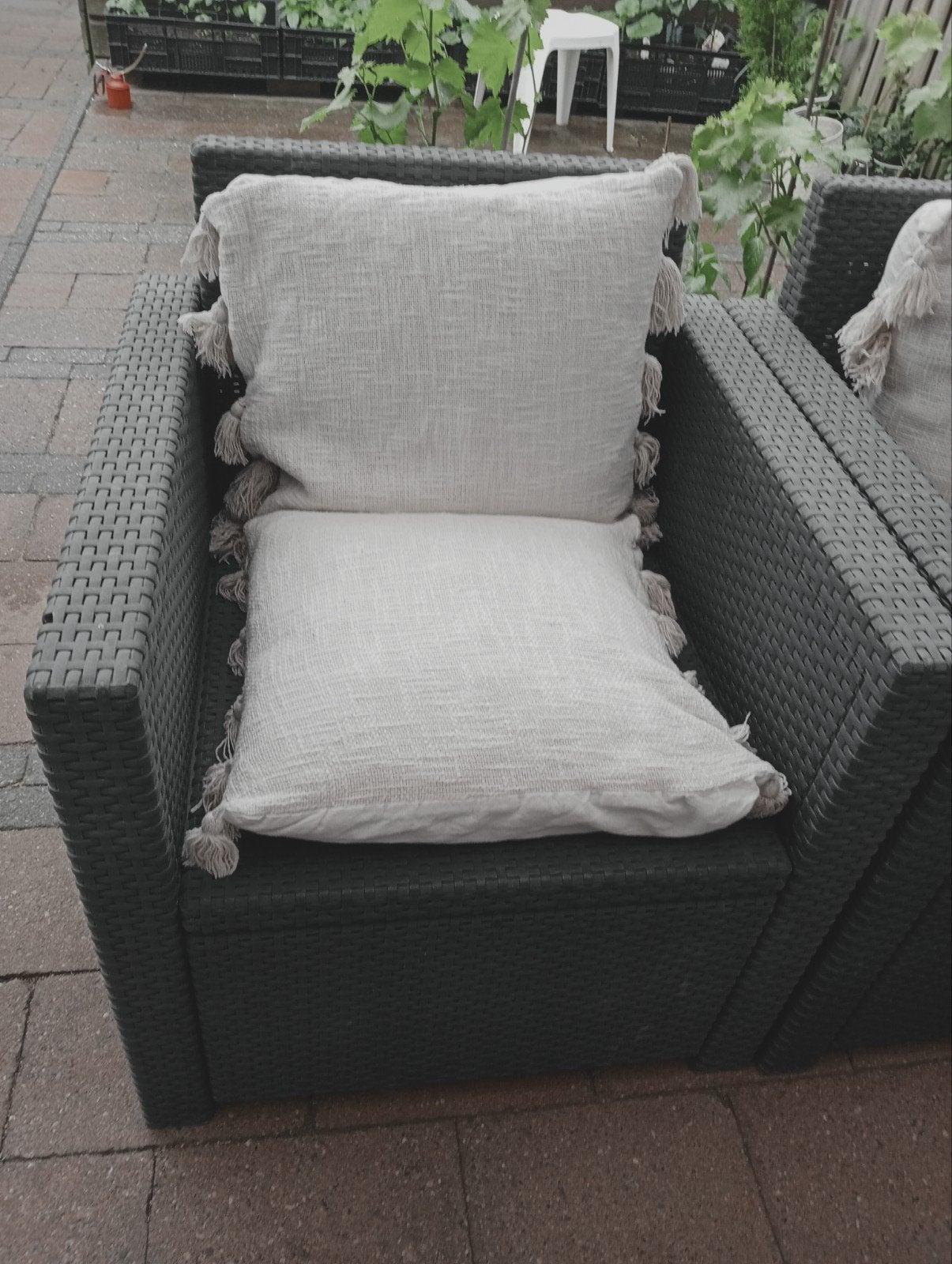 2x tuin stoelen kubus model + kussens, Ophalen