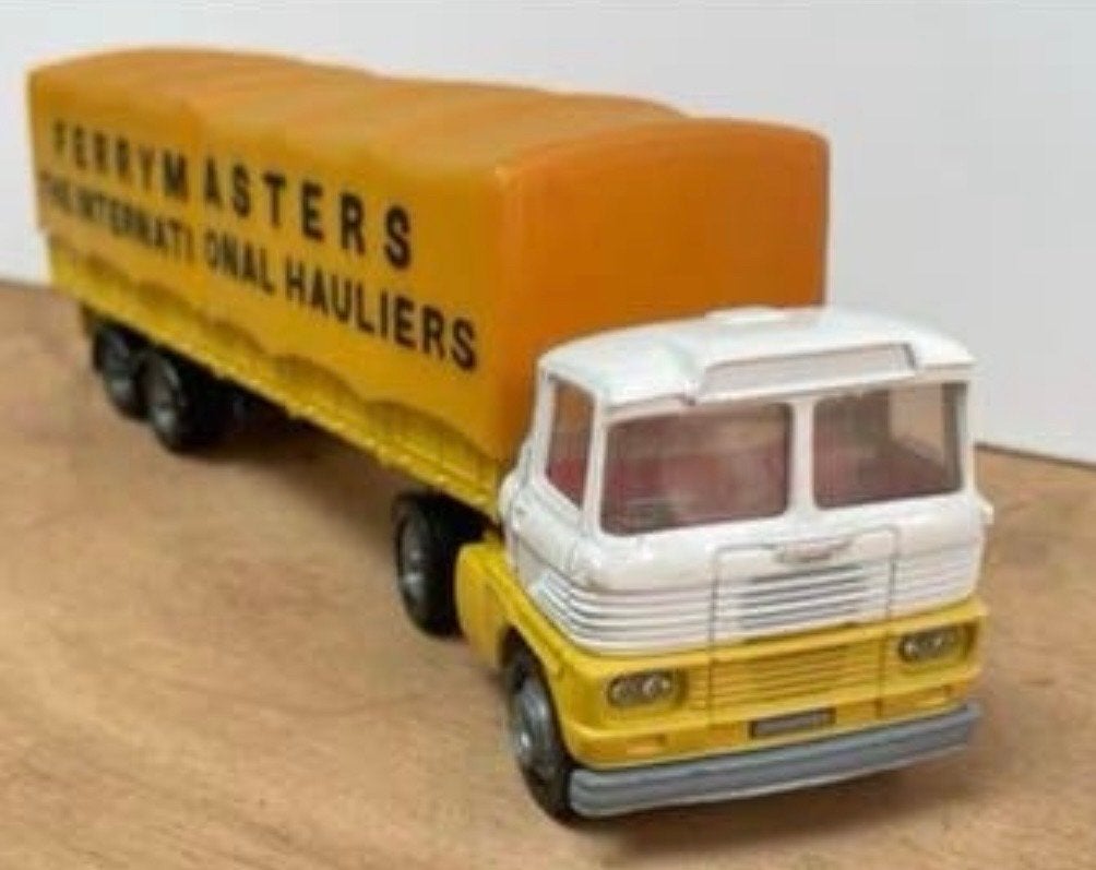 Corgi Toys Ferrymasters The International Hauliers Truck, Ophalen of Verzenden