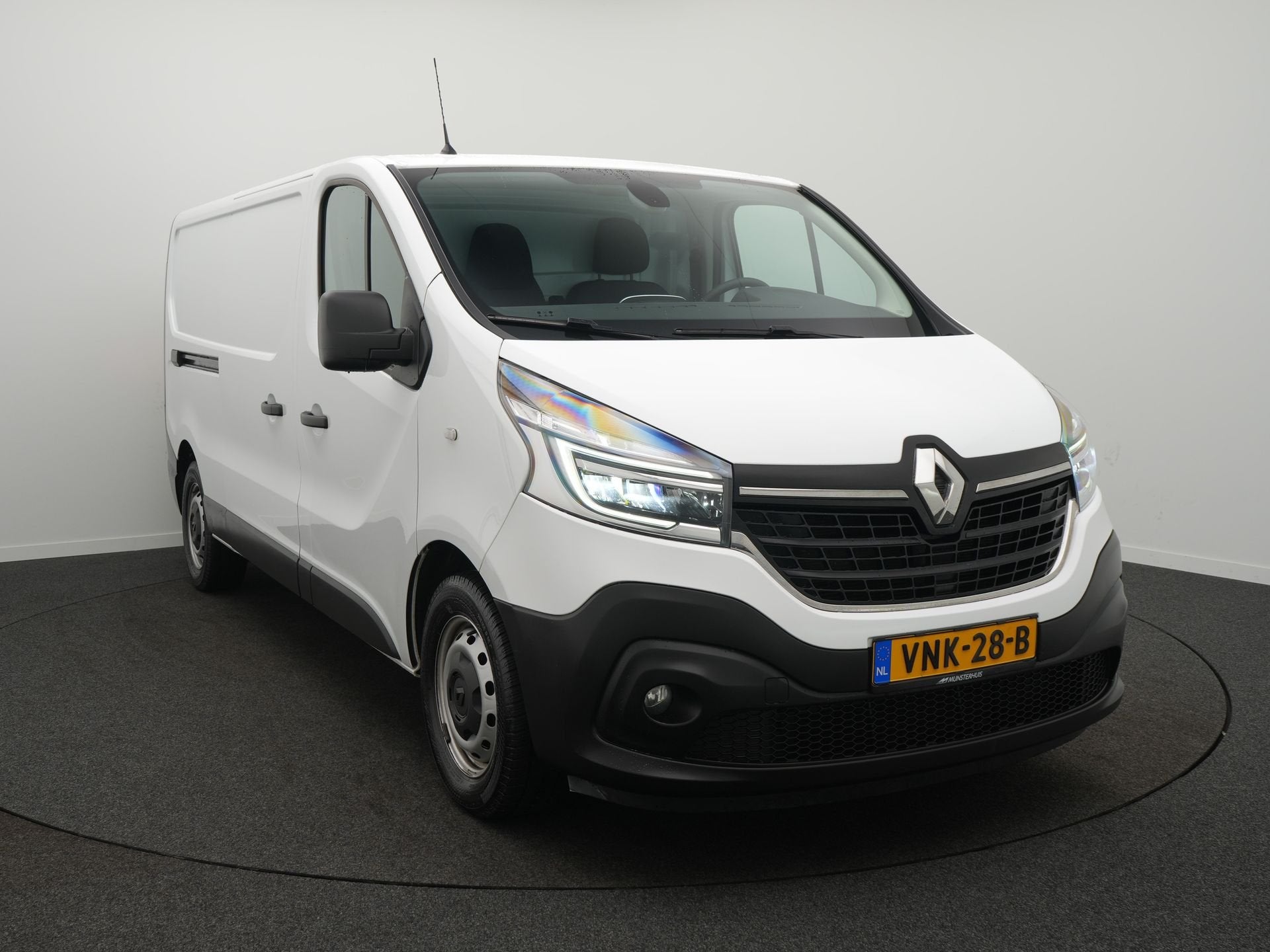 Renault Trafic 2.0 dCi 170 EDC T29 L2H1 Comfort - Automaat -, Stof, Gebruikt, 4 cilinders, Renault