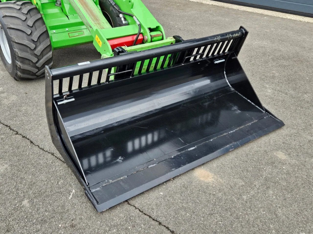 Avant Puinbak 147 cm met inlegvel (bj 2025), Overige typen