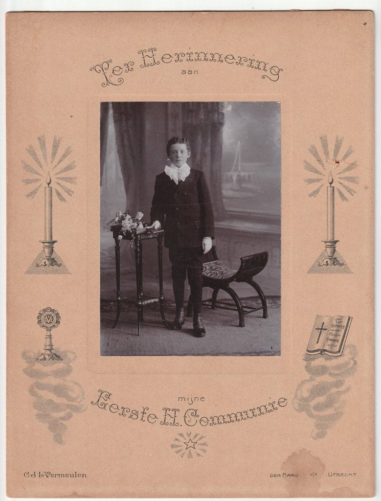 Grote communie herinnering foto C.J.L. Vermeulen, Gebruikt, Verzenden, Foto, Voor 1940